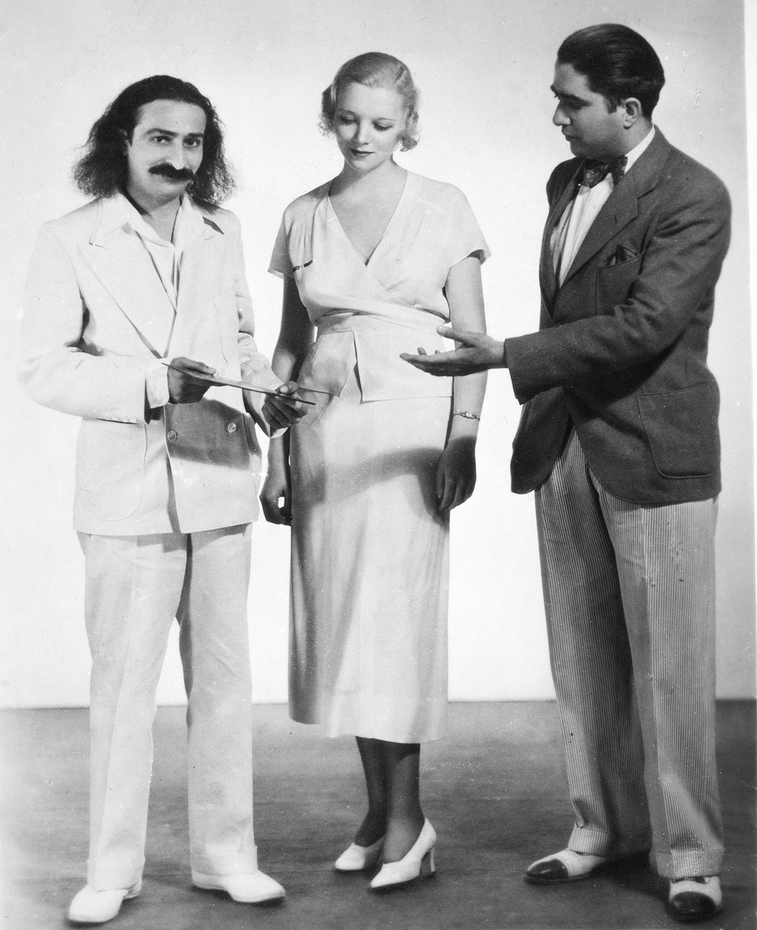 Hollywood, 1 June 1932 Virginia Bruce and the Indian-born actor Lal Chand Mehra