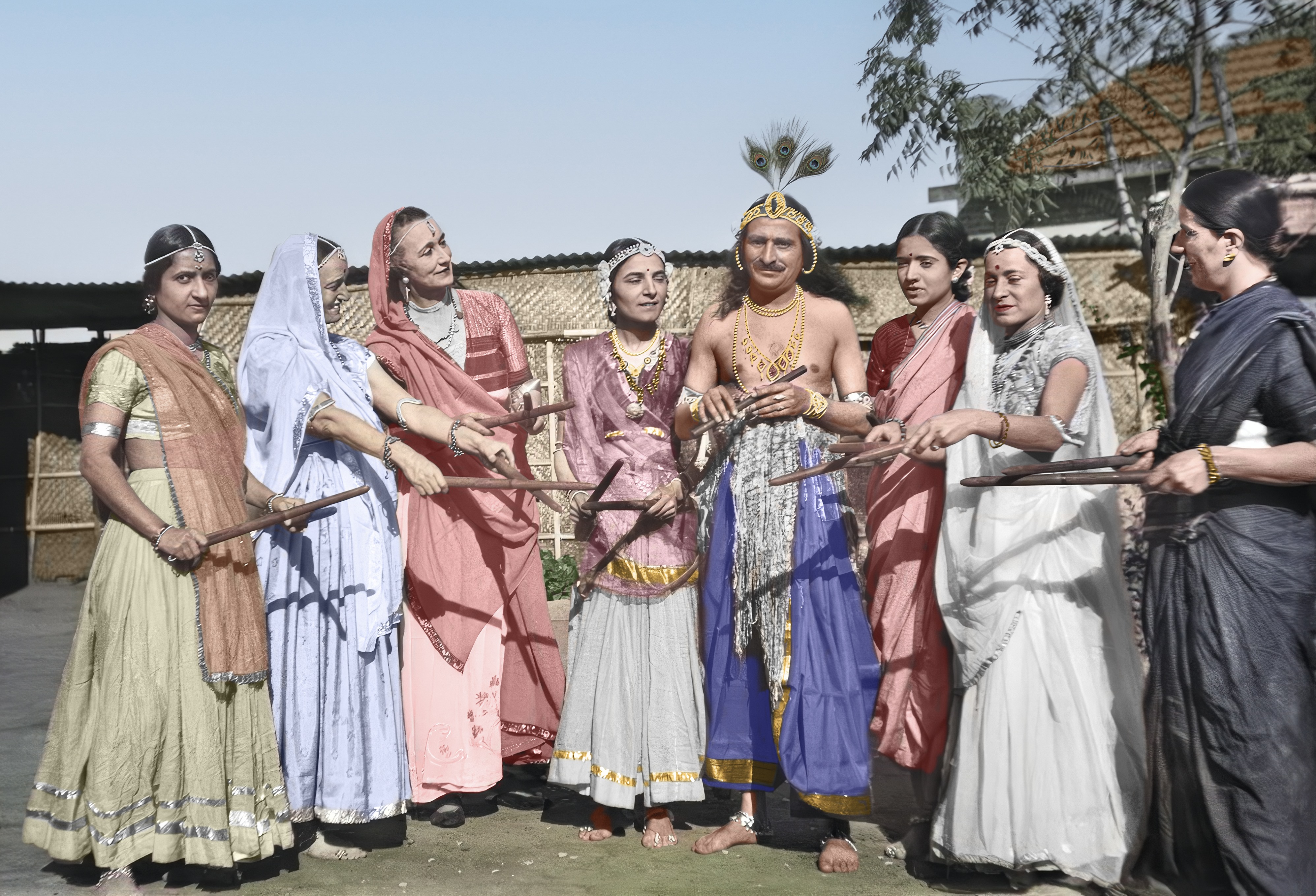 Khorshed, Margaret, Norina, Mehera, Baba, Mani, Delia, Kitty Meherabad, 15 March 1937