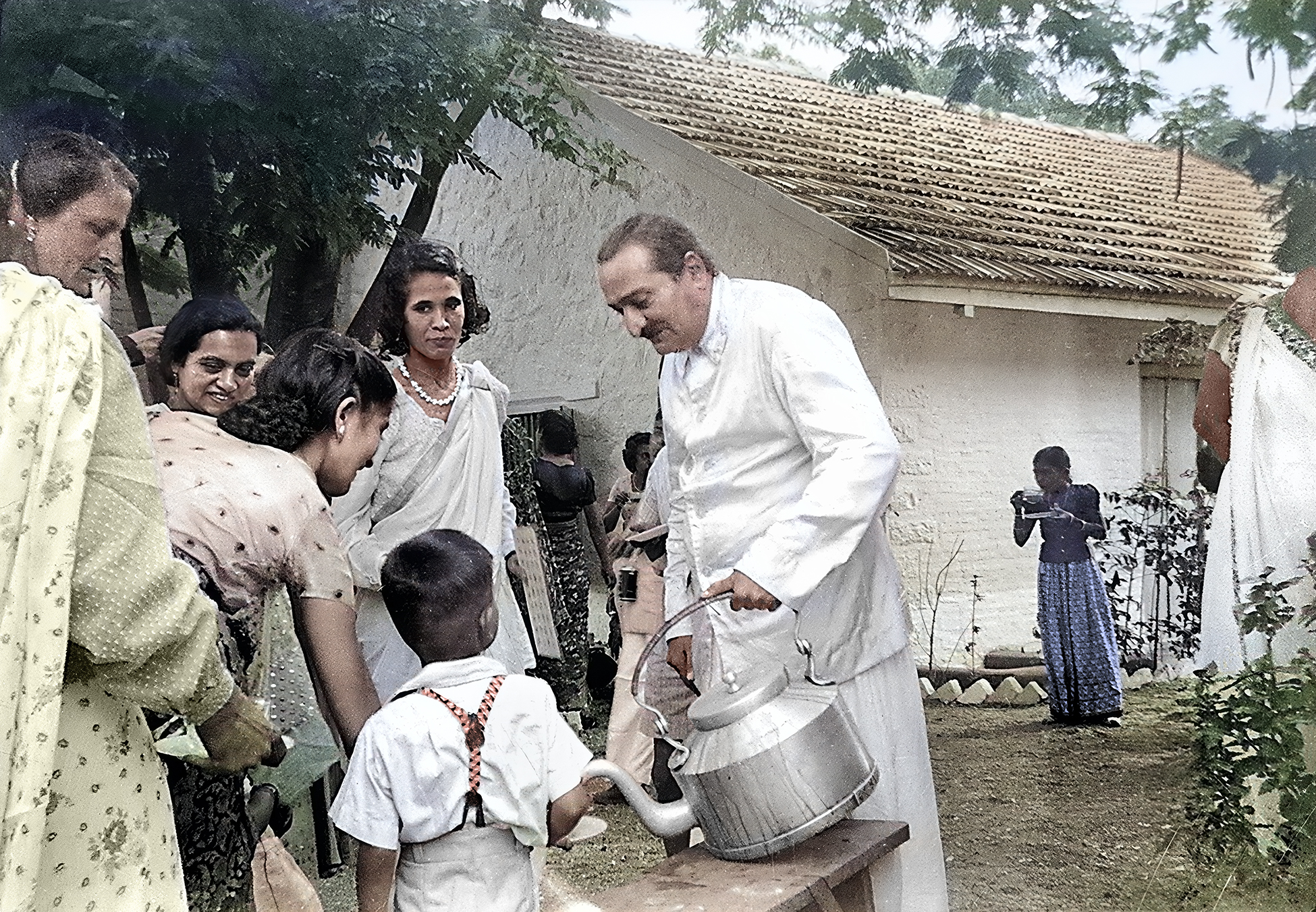 Meherazad housewarming, August 1948
