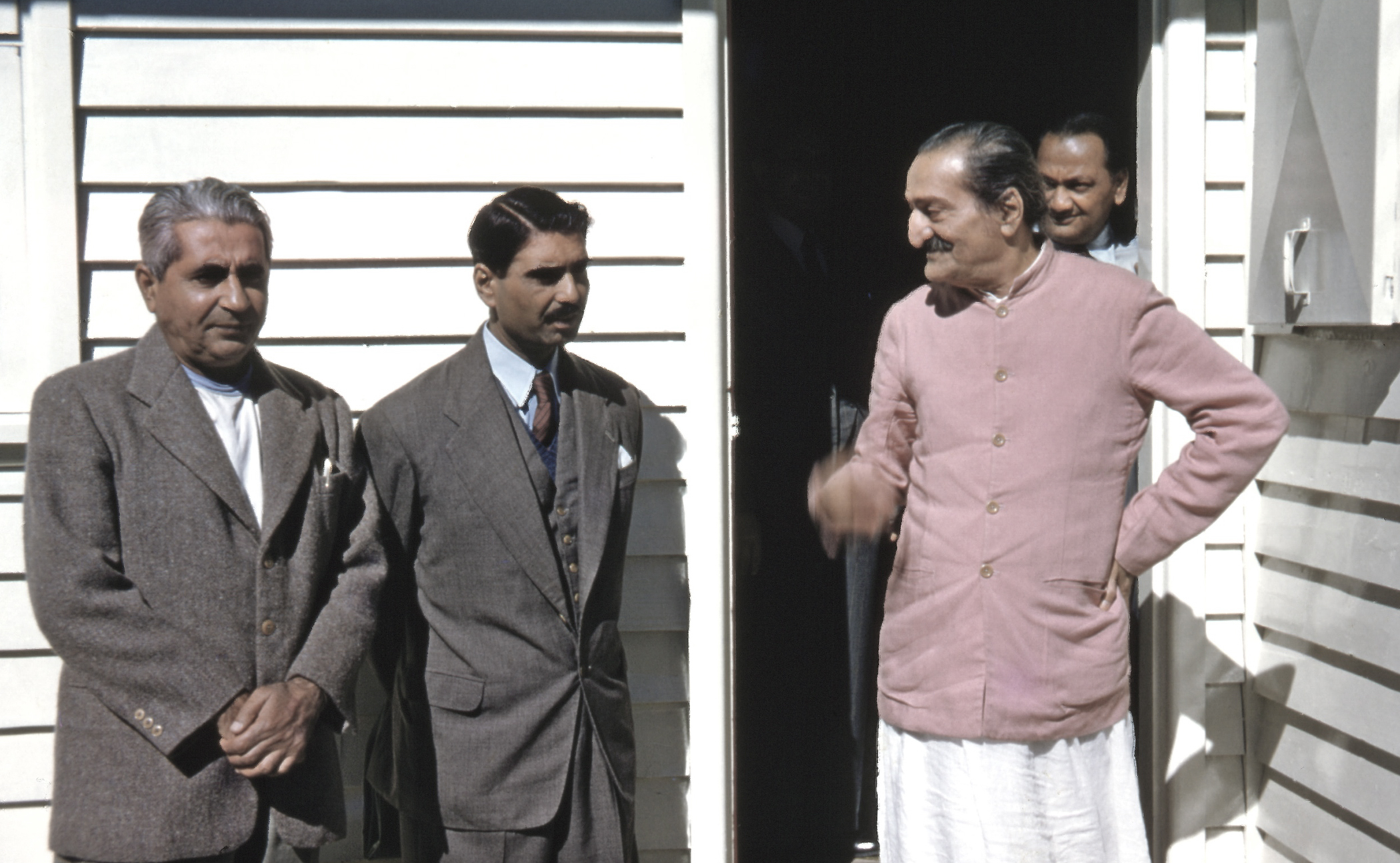 Adi Sr., Eruch, Nilu at Meher House, Sydney