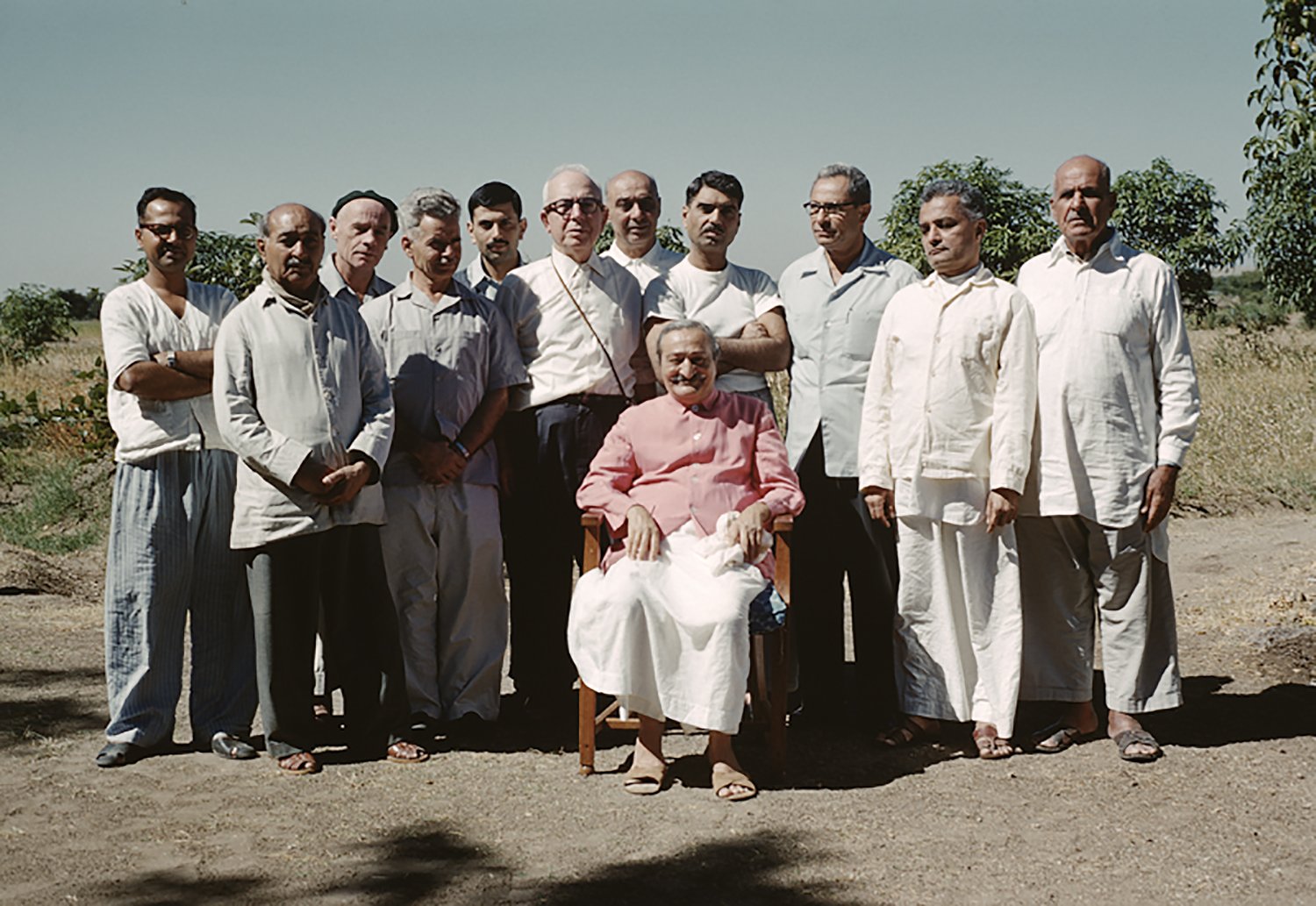Meherazad, 1960 Bhau, Kaka, Francis, Aloba, Meherwan Jessawala, Ben Hayman, Pendu, Eruch, Meherjee, Vishnu, Baidul