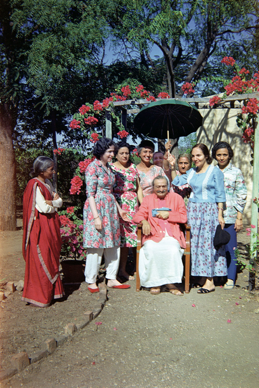 Meherazad, 1966-1967 Mansari, Mani, Nargis Dadachanji, Katie, Naja, Khorshed, Mehera, Arnavaz